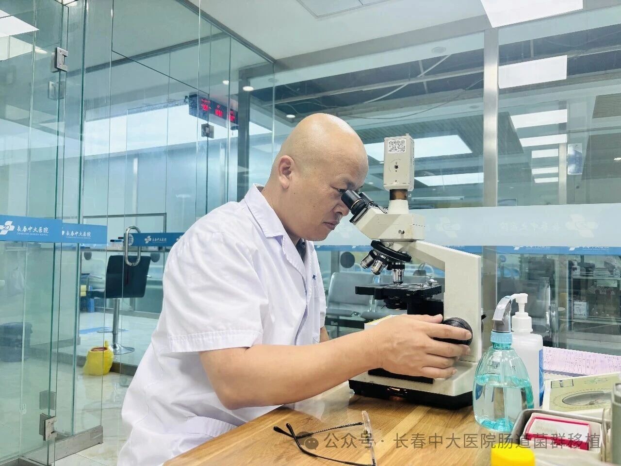宁波市|高朋磊医师：左手男科临床，右手肠道菌群移植深入研究